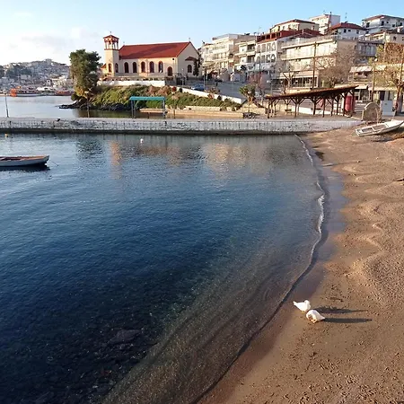 Crystal House Neos Marmaras