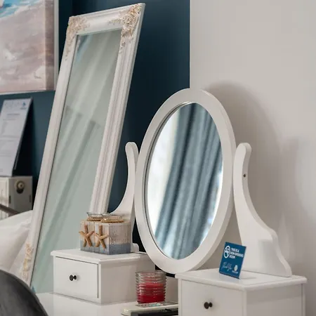 Crystal House Apartment