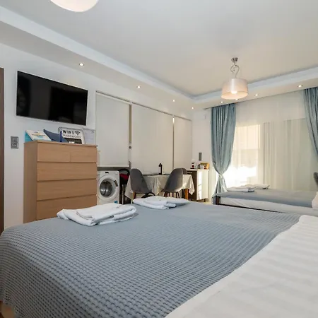 Crystal House Neos Marmaras