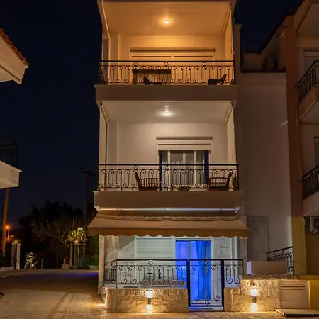 Apartment Crystal House