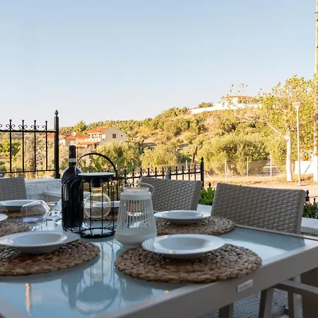 Crystal House Neos Marmaras